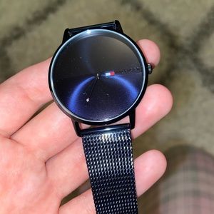 *NWOT* Tommy Hilfiger Women’s Watch